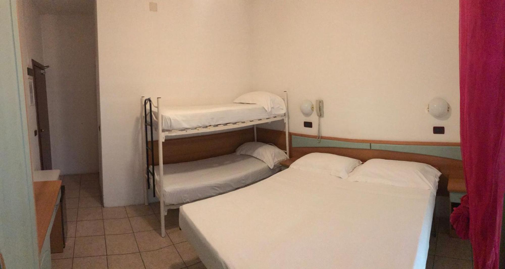 Hotel Park Serena 3*